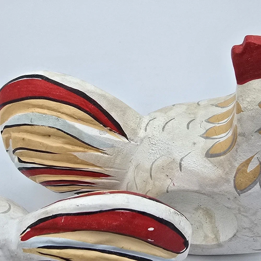 2 Wooden‎ Napkin Rings Farmhouse Country Chicken Hen Roosters Hand Painted